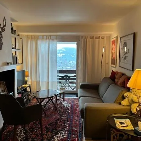 Cozy With Stunning View