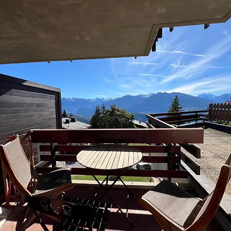 Apartment Cozy With Stunning View *